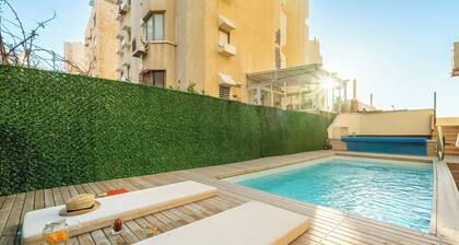 Netanya Beach Pool Studio by Sea N' Rent