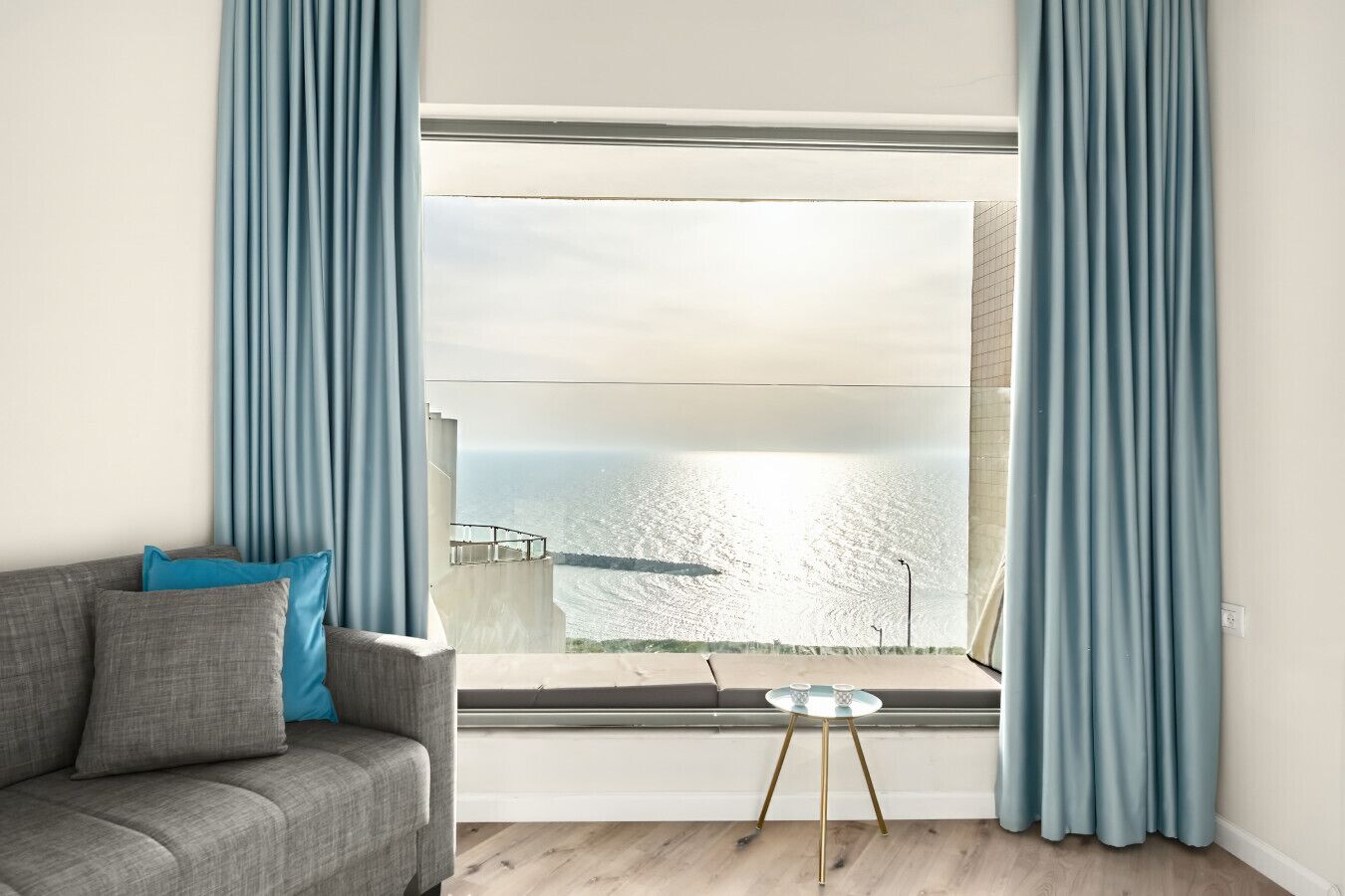 Apartment, Ocean View | Front of property