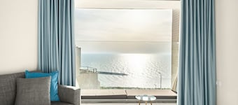 Netanya Beach Pool Studio by Sea N' Rent