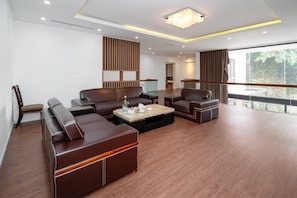 Villa | Uitzicht op de stad