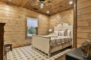 3 Schlafzimmer, Bügeleisen/Bügelbrett, kostenloses WLAN, Bettwäsche