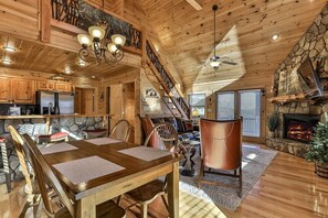 Dining - Blue Ridge Sunrise Vista | Mineral Bluff, Ga (Mineral Bluff)