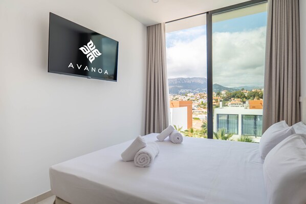 3 室のベッドルーム、アイロン / アイロン台、WiFi (無料)、ベッドシーツ
