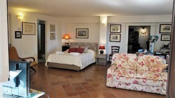 1 camera, ferro/asse da stiro, accesso a Internet, lenzuola