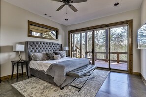 4 habitaciones, tabla de planchar con plancha y wifi gratis 