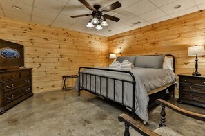 5 chambres, fer et planche à repasser, accès au Wi-Fi (inclus)