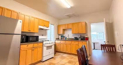 Charming Top Floor Suite in Outer Richmond