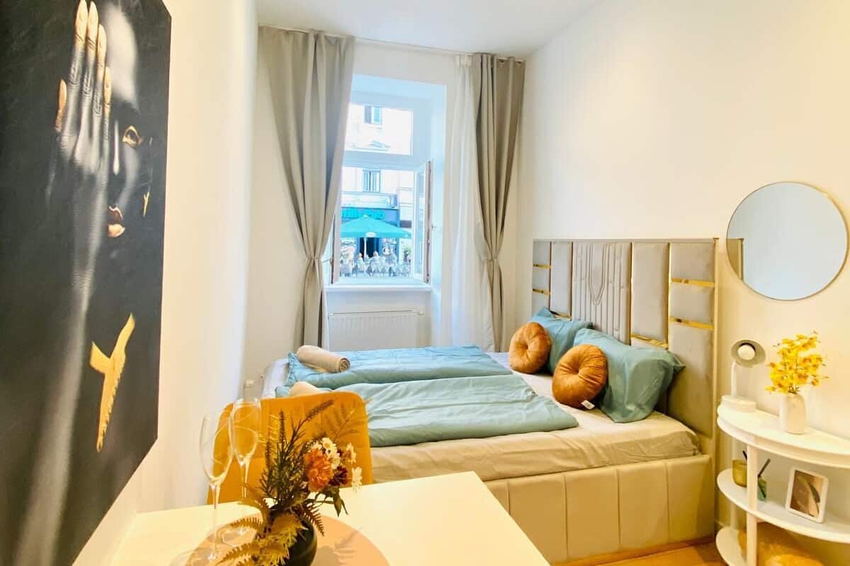 Basic Room | Iron/ironing board, free WiFi