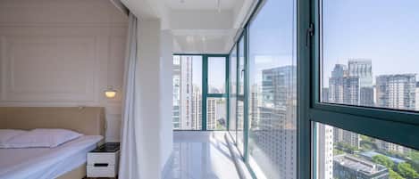 Appartement, vue sur la ville | 3 chambres, accĂšs au Wi-Fi (inclus)