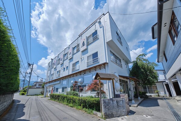 Front of property - FUYO SANKYO ENKA (Fujikawaguchiko)
