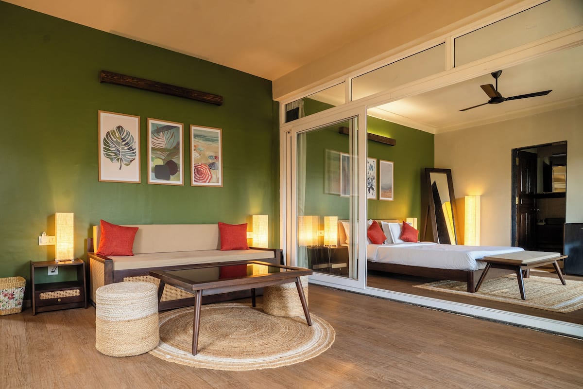 Family Suite, Balcony, Hill View