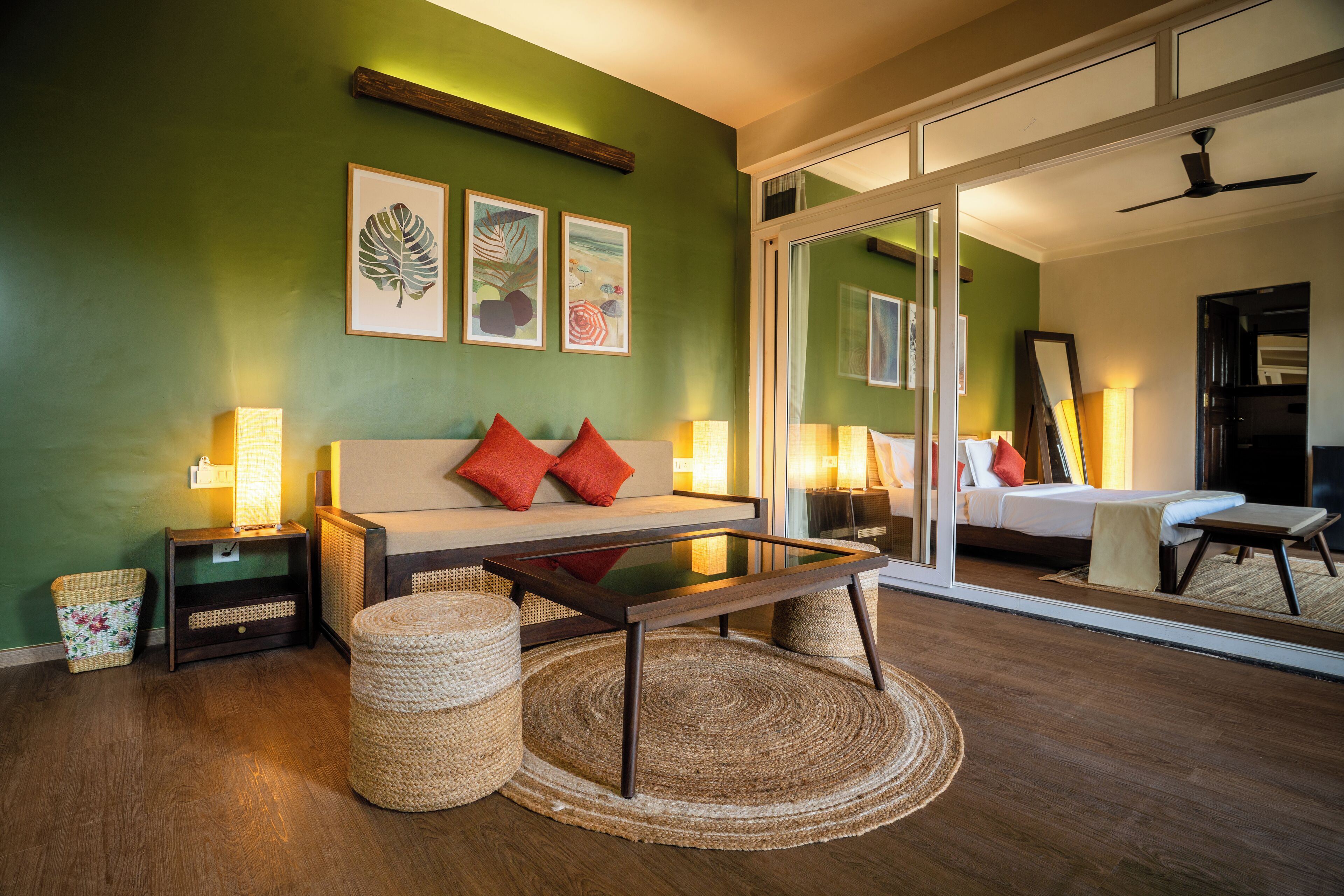 مكواة/لوح كي وواي فاي مجانًا