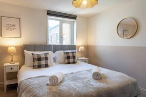 9 chambres, fer et planche à repasser, Wi-Fi gratuit