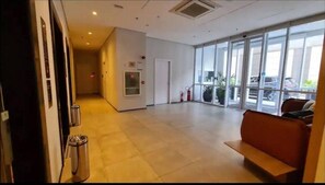 Apartment, 1 Bedroom, Accessible | Property entrance