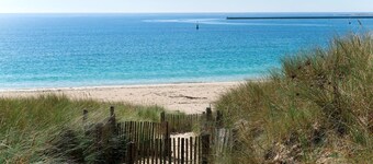 Entre port et plages by Interhome