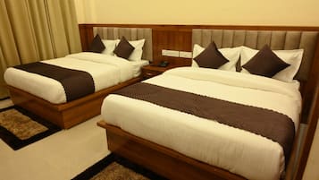 Habitación Deluxe | Sábanas de algodón egipcio, ropa de cama de alta calidad, wifi gratis