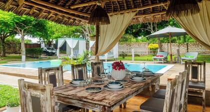 Luxury 4-Bedroom Villa with Private Pool