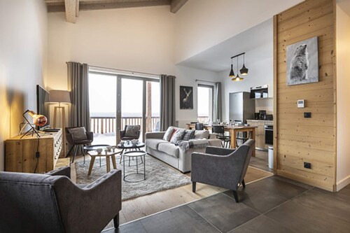 Apartment in La Rosière with Stunning Alpine Views