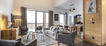 Apartment in La Rosière with Stunning Alpine Views