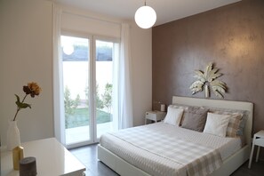 2 slaapkamers, een strijkplank/strijkijzer, wifi, beddengoed