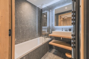 Dusche, Haartrockner