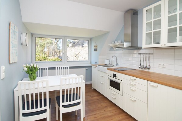 Image sans description, 1 de 8, bouton