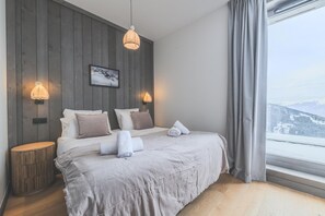 5 bedrooms, free WiFi