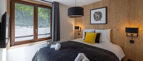 2 Schlafzimmer, Reisekinderbett, kostenloses WLAN