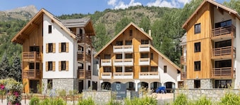 Chalet Ă Chantemerle avec espaces familiaux
