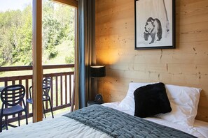 2 Schlafzimmer, Reisekinderbett, kostenloses WLAN