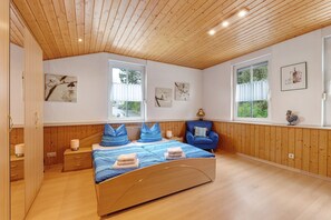 2 bedrooms, free WiFi, bed sheets