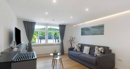 Ferienwohnung 'Feldmann Auf Der Mauer' mit Gemeinschaftsgarten und Wi-Fi