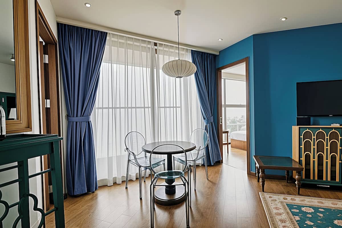 Apartment, 2 Schlafzimmer, Balkon, Gartenblick | Zimmersafe, Schreibtisch, Verdunkelungsvorhänge, schallisolierte Zimmer