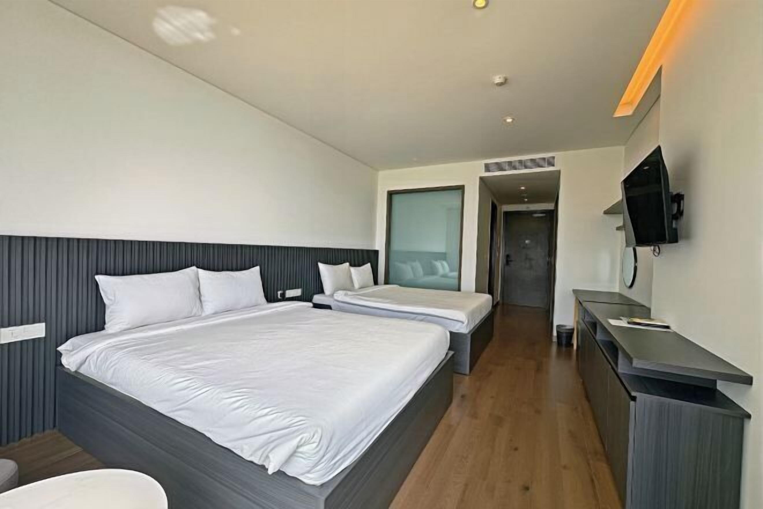 In-room safe, desk, blackout curtains, soundproofing