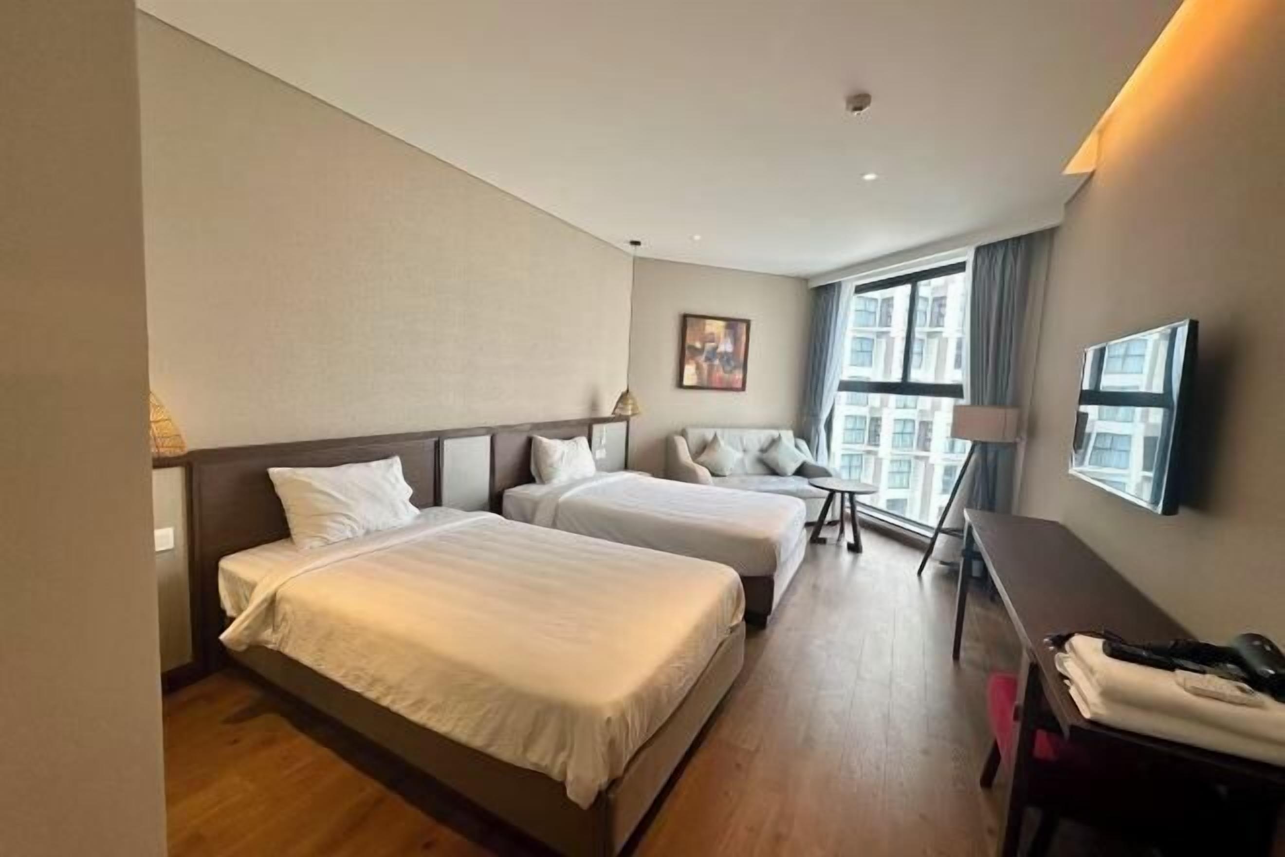 In-room safe, desk, blackout curtains, soundproofing