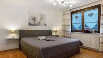 2 Schlafzimmer, Bügeleisen/Bügelbrett, kostenloses WLAN, Bettwäsche