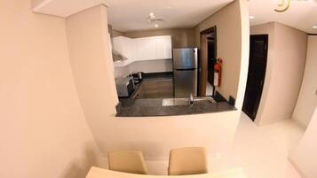 Fridge, microwave, stovetop, electric kettle