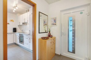 Refrigerador, horno, placa de cocina, lavavajillas