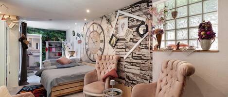 1 habitación, tabla de planchar con plancha, wifi gratis y ropa de cama