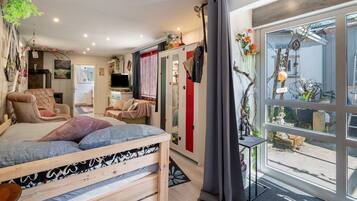 1 sovrum, strykjärn/strykbräda, gratis wi-fi och sängkläder