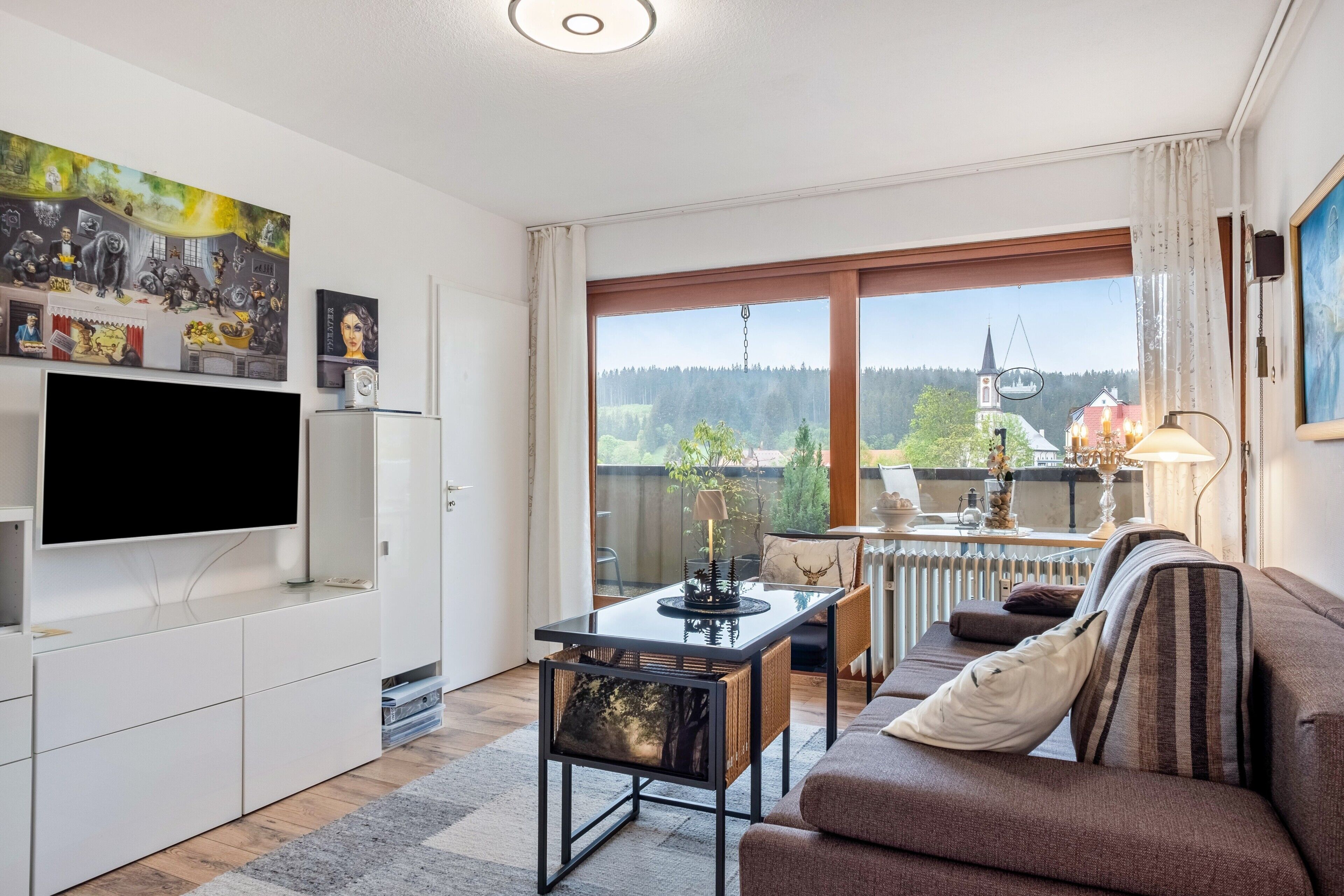 Televisio, pöytätennispöytä