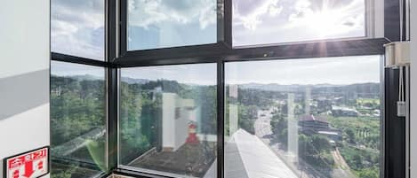 Classic Double Room, Mountain View | Peralatan tempat tidur premium, busa memori, Wi-fi percuma, cadar katil