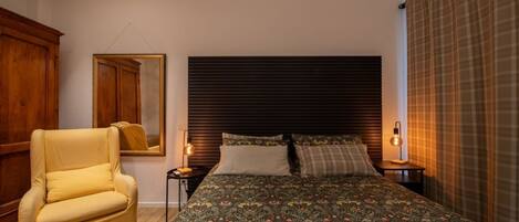 1 chambre, bureau, fer et planche Ă repasser, Wi-Fi