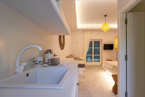 Huis | 1 slaapkamer, een bureau, geluiddichte muren