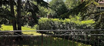 Splendid villa, large garden, 2 steps from the golf course