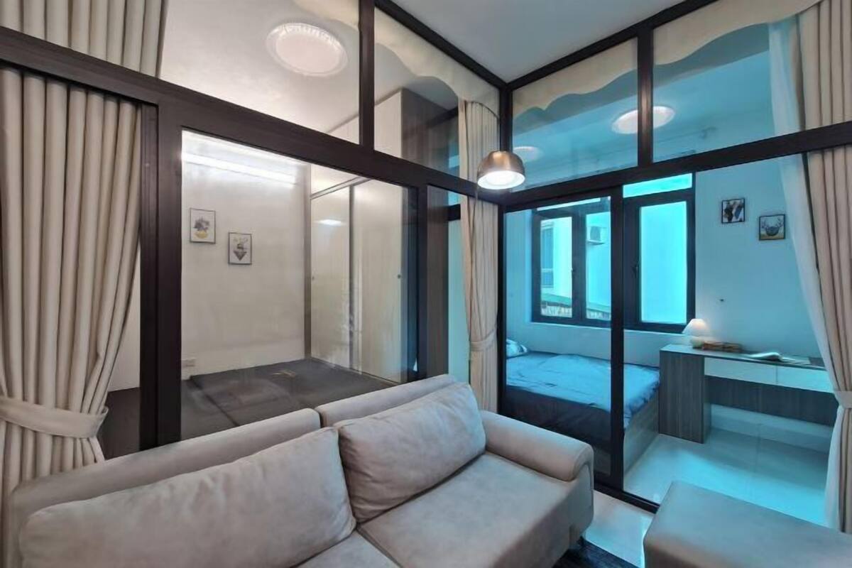 1 bedroom, desk, iron/ironing board, free WiFi