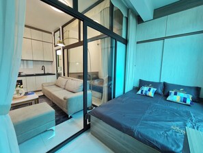 Deluxe Apartment, 2 Bedrooms, Kitchen | Desk, iron/ironing board, free WiFi, bed sheets - The Little'N Homestay (Hanoi)