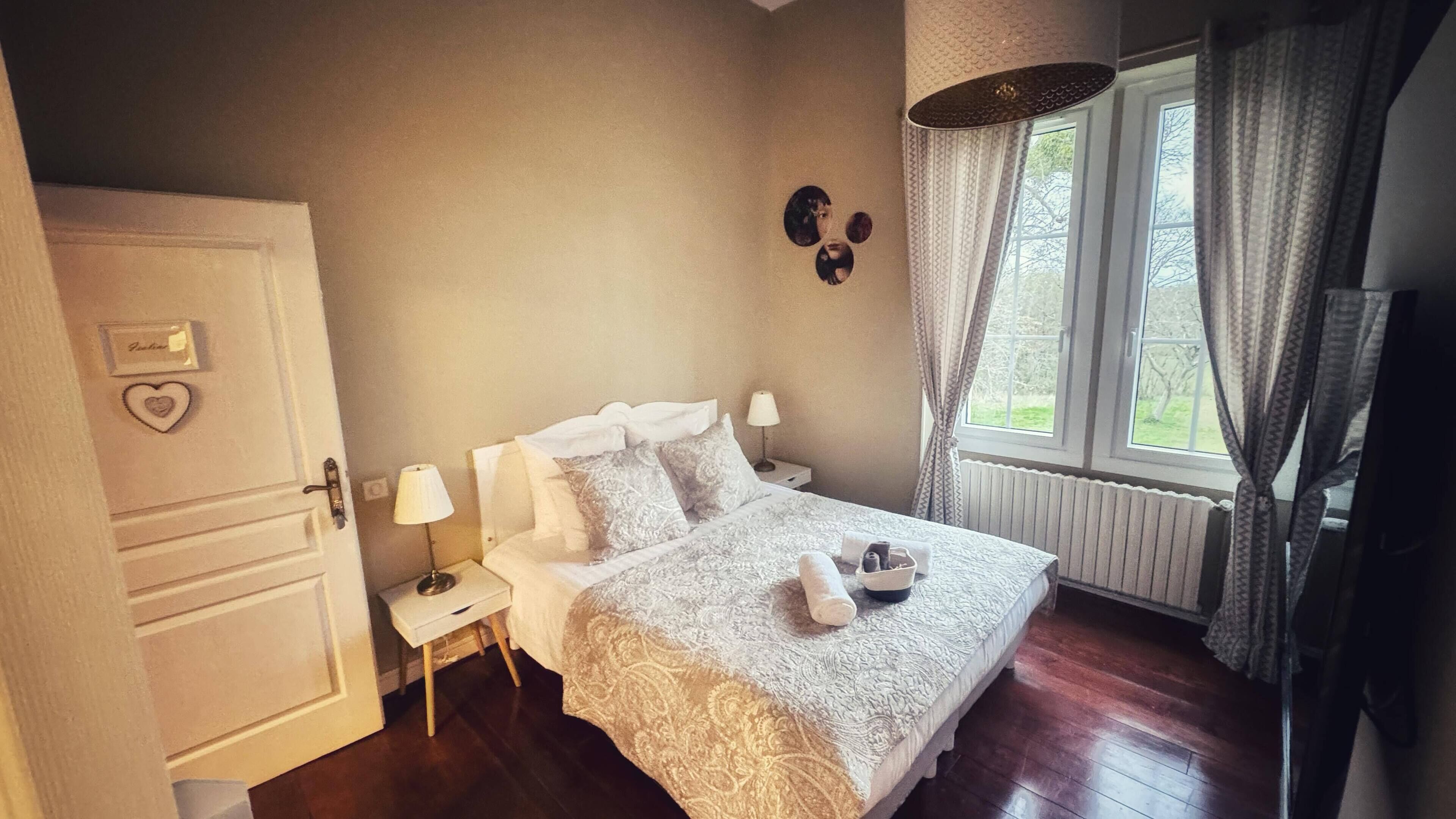Standard Double or Twin Room, Park View | In-room safe, soundproofing, free WiFi