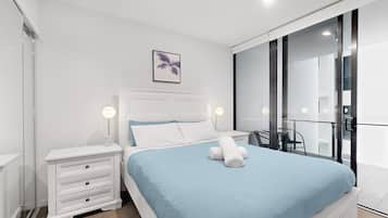 1 bedroom, iron/ironing board, travel cot, free WiFi