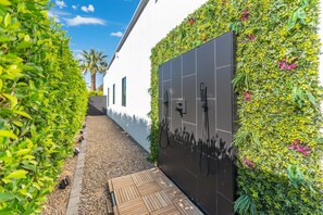 Property grounds - Casa Privada Experience|Luxe 5 Star Old Town Villa (Scottsdale)